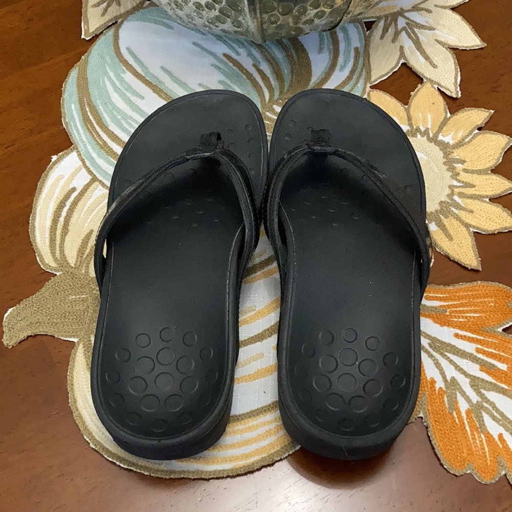 Vionic Sandals